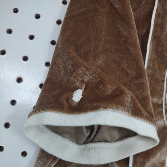 Hand Embroidered Frenchie Velvet Tee, Size Medium - Picture 8 of 8